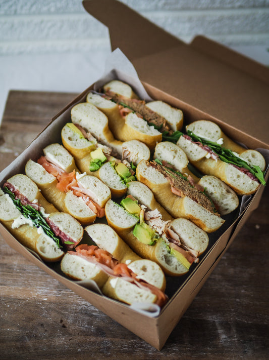 Assorted Bagel Platter (V)